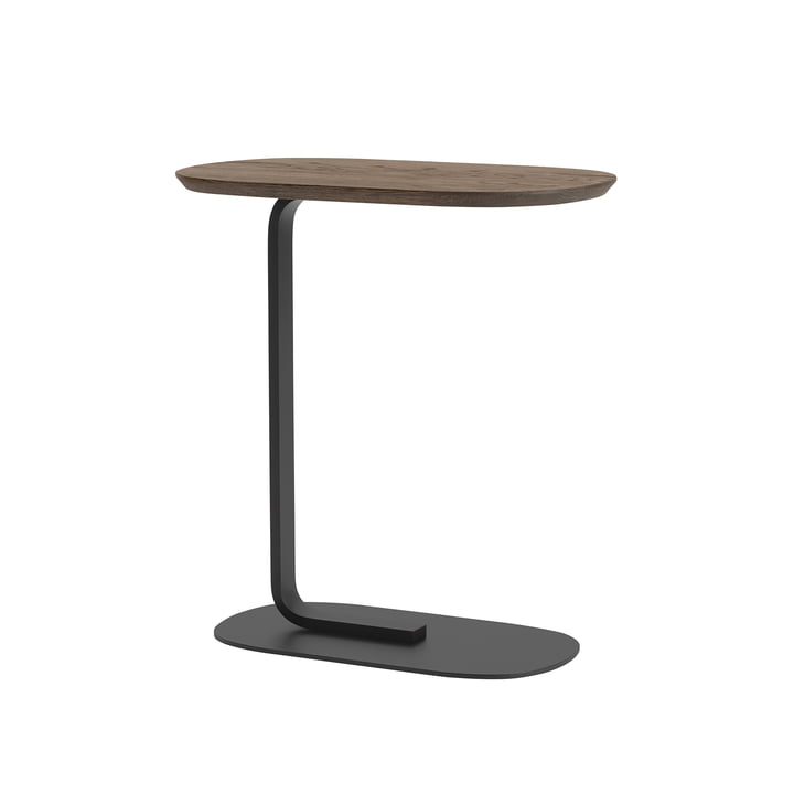 Relate Side Table H 60,5 cm de Muuto en chêne fumé / noir