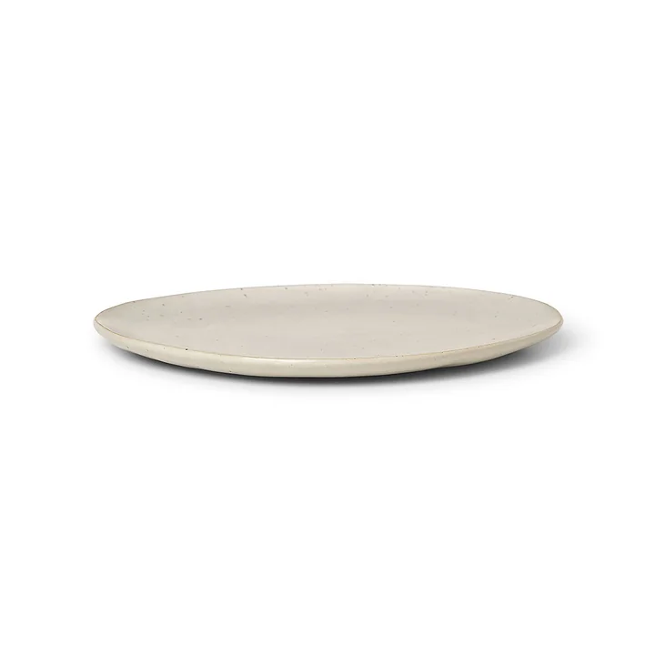 Flow Assiette Ø 22 cm de Ferm Living dans la couleur blanc cassé