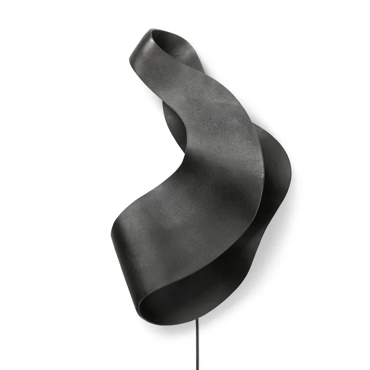 Applique Oyster de Ferm Living dans la couleur noire