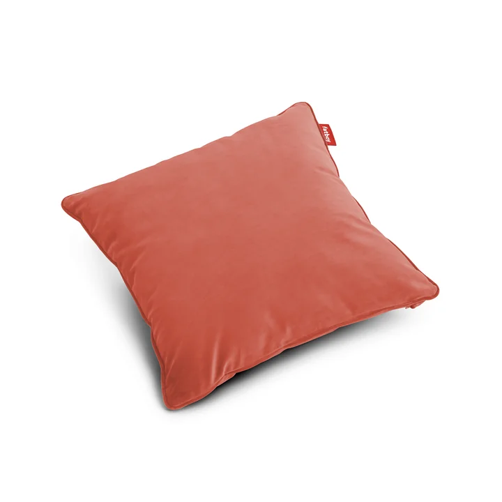 Square Coussin Velvet recycled de Fatboy dans la couleur rhubarb