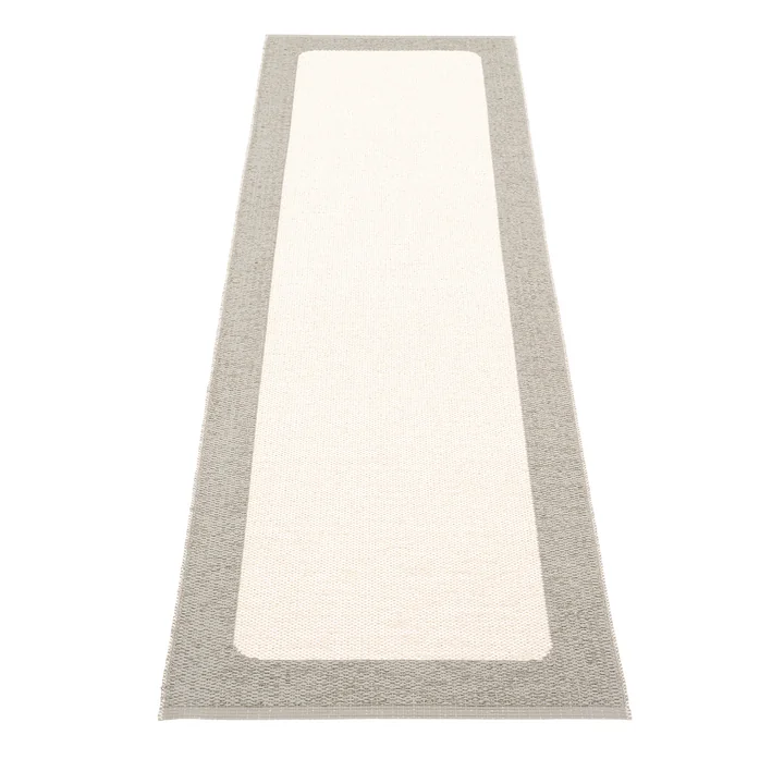 Ilda Tapis réversible, 70 x 240 cm, warm grey / vanilla de Pappelina