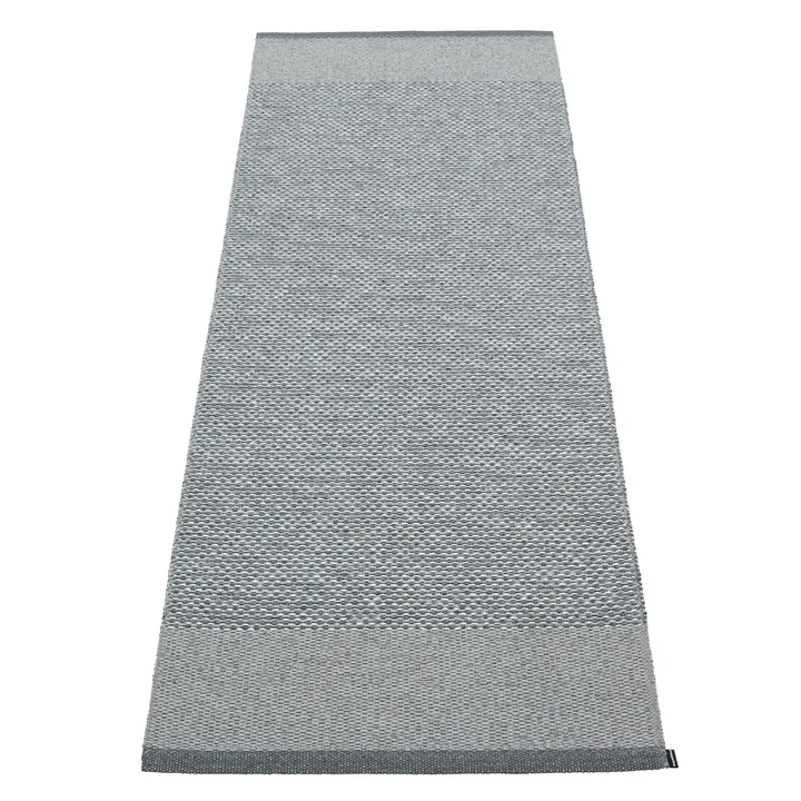 Edit Tapis, 70 x 200 cm, granit / grey metallic de Pappelina