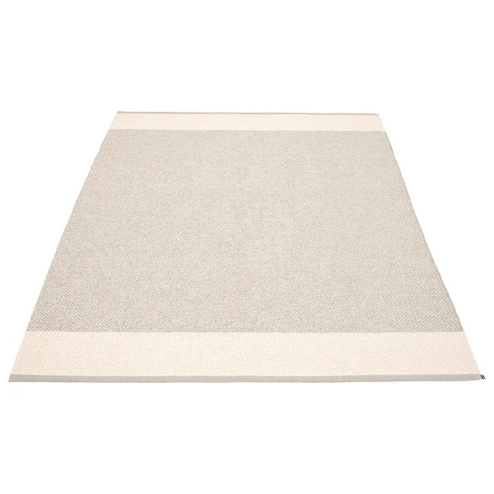 Edit Tapis, 180 x 260 cm, linen / vanilla / stone metallic de Pappelina