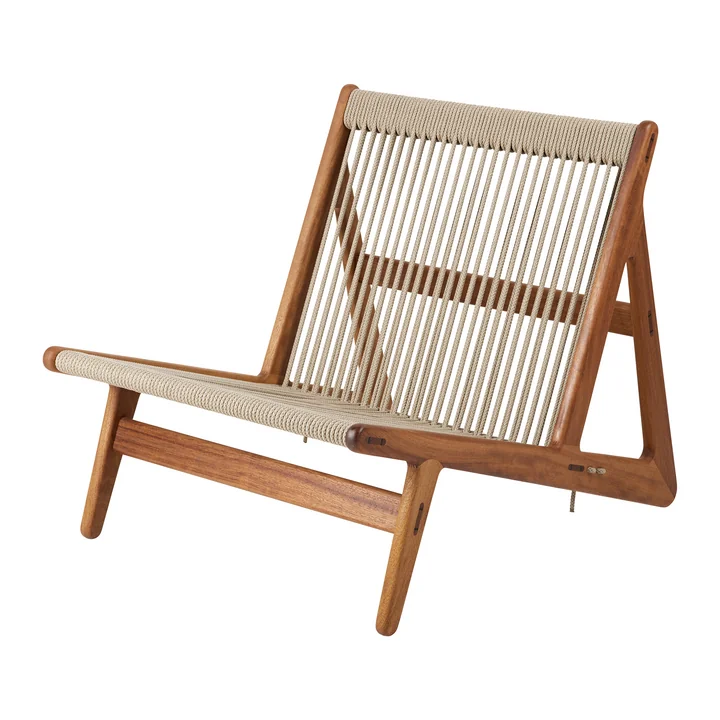 MR01 Chaise Lounge Outdoor de Gubi dans la version Iroko naturel / Sunfire Melange beige sable