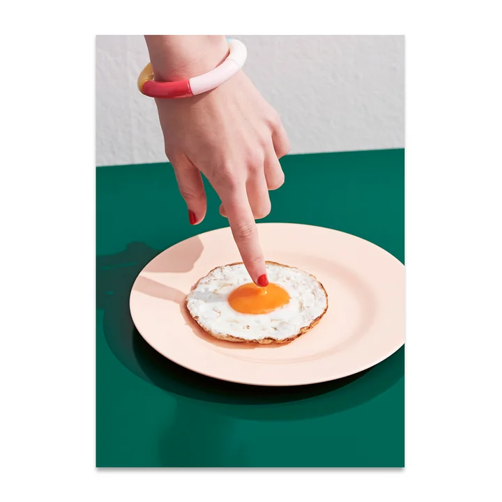 Fried Egg Poster, 50 x 70 cm de Paper Collective