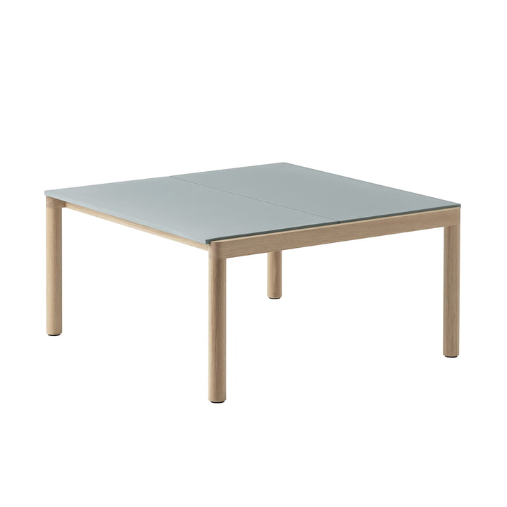 Couple Table basse de Muuto dans la version Pale Blue/Oak