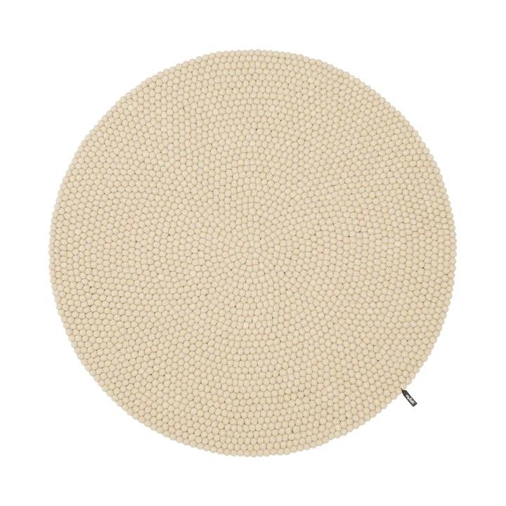 Mats tapis de boules de feutre de myfelt dans la couleur beige