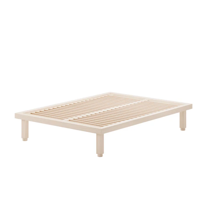 OUT Objekte unserer Tage - Kaya Lit Small, 140 x 200 cm, frêne ciré avec pigment blanc