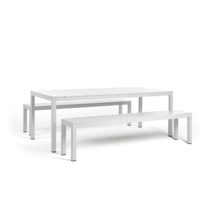 Ensemble table et bancs en aluminium