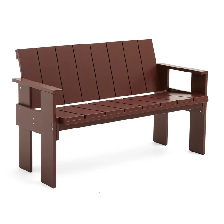 Crate Dining Bench, iron red de HAY