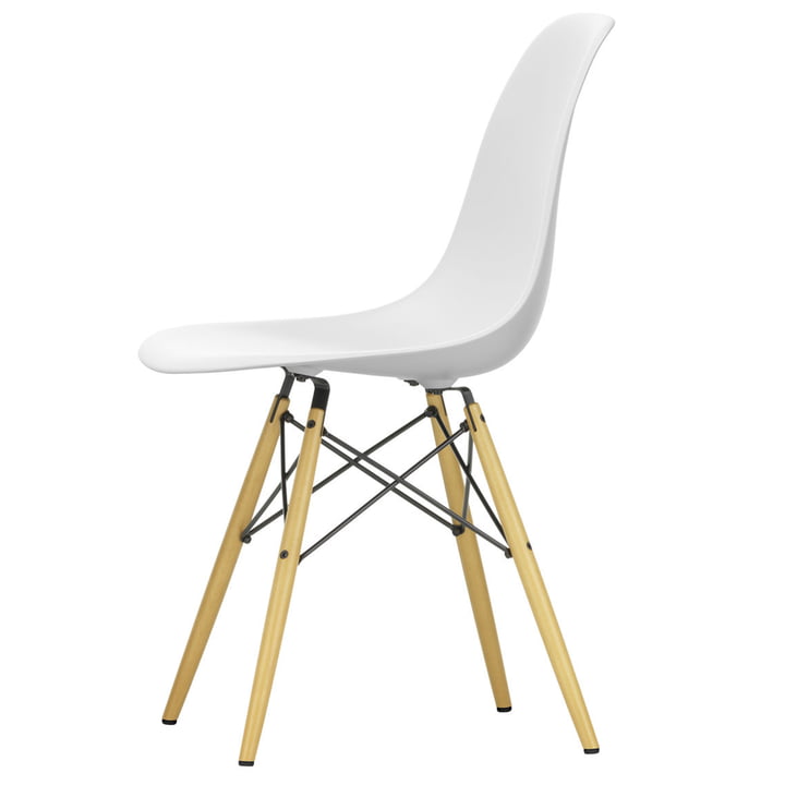 Eames Plastic Side Chair de Vitra