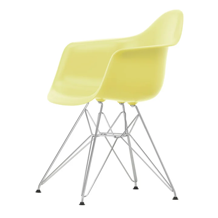 Eames Plastic Armchair de Vitra