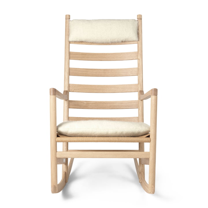 CH45 Chaise à bascule, chêne savonné avec coussin d'assise et de nuque de Carl Hansen