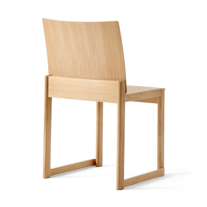 Allwood Side Chair AV35, chêne laqué de & Tradition