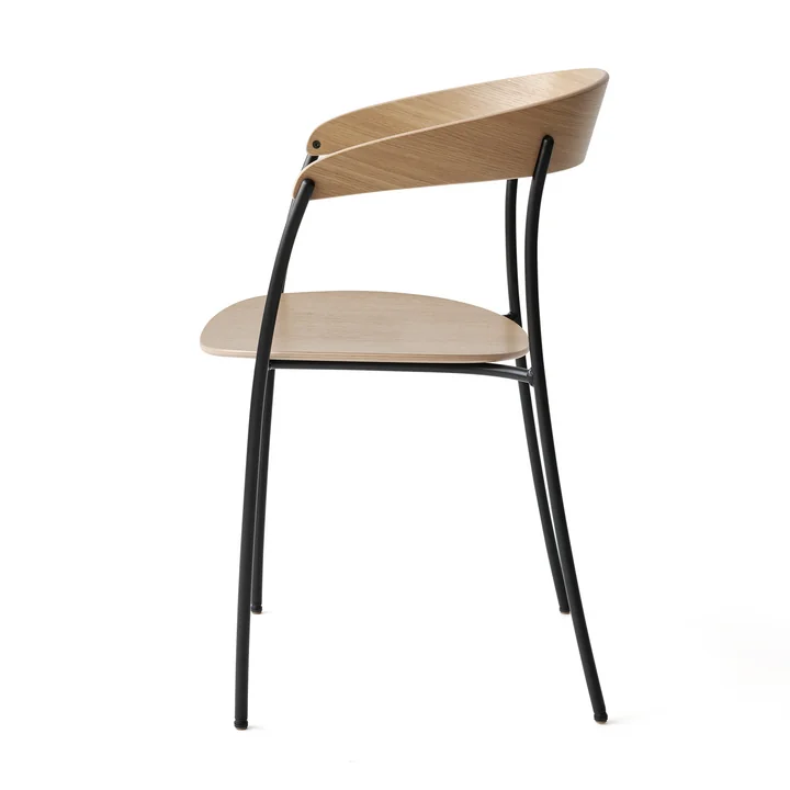 Missing Chaise avec accoudoirs de New Works