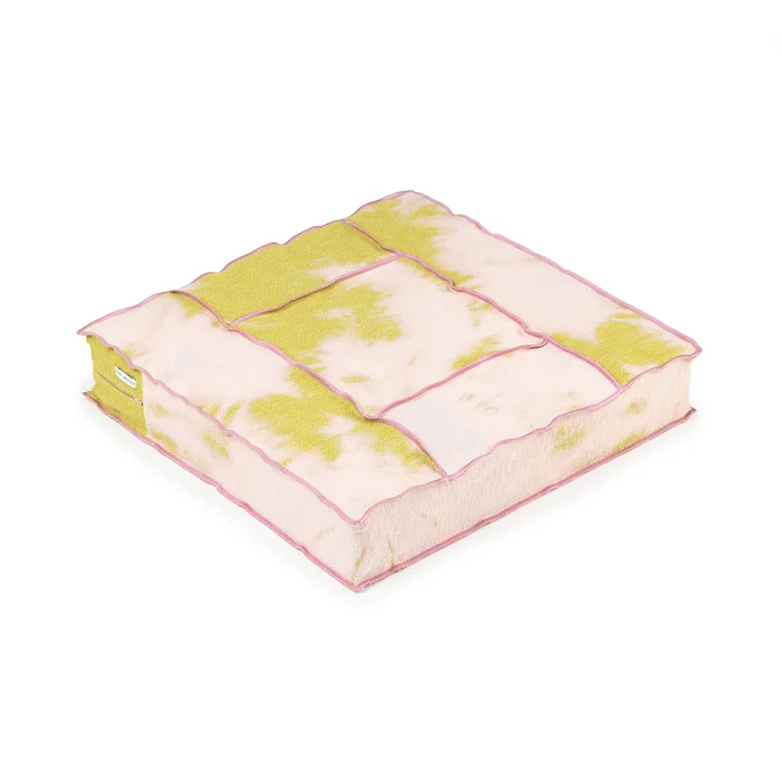 Floor Pouf, marble achillea de Juslin Maunula