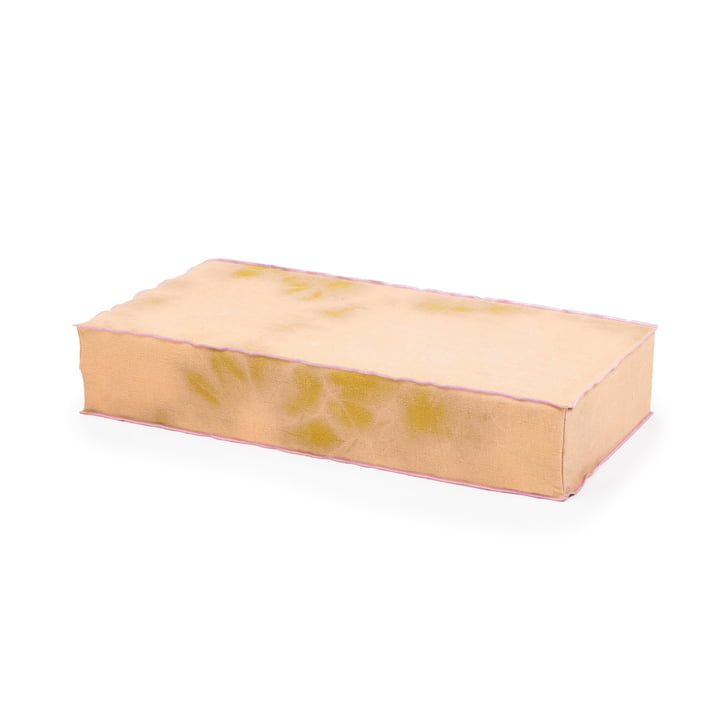 Podium Large, marble peach de Juslin Maunula