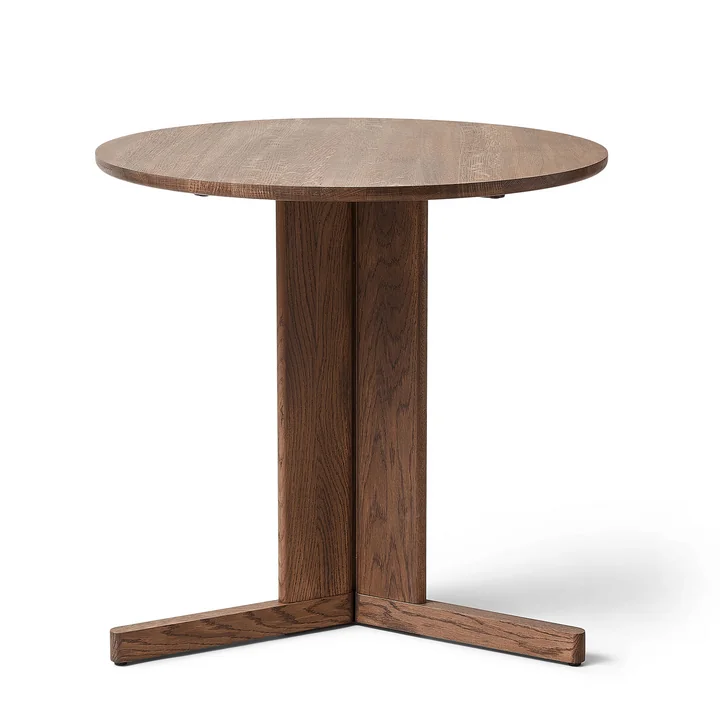 Form & Refine - Trefoil Table, Ø 75 cm, chêne fumé