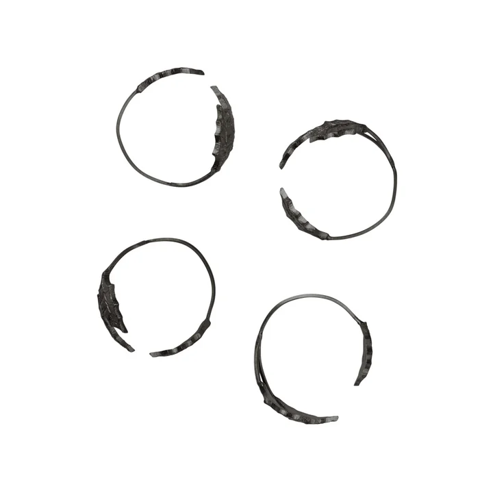 Ferm Living - Holly Leaf Rond de serviette, laiton noir (lot de 4)