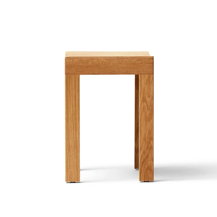 Form & Refine - Tabouret spécial