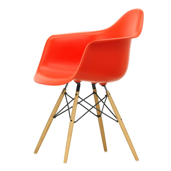 Vitra - Eames Plastic Armchair DAW RE, frêne couleur miel / poppy red