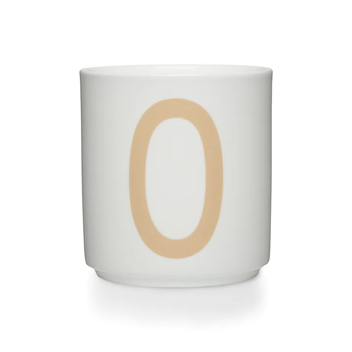 Design Letters - Tasse en porcelaine AJ O, beige / blanc