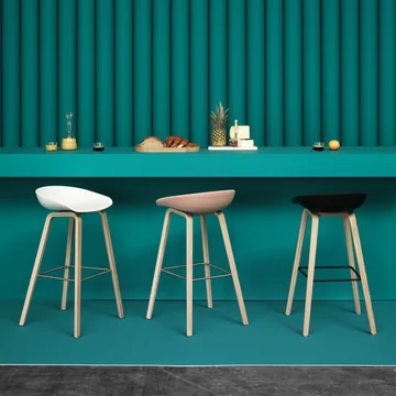 About A Stool AAS 32 de HAY