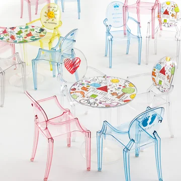 Lou Lou Ghost Special Edition et table pour enfants Tip Top