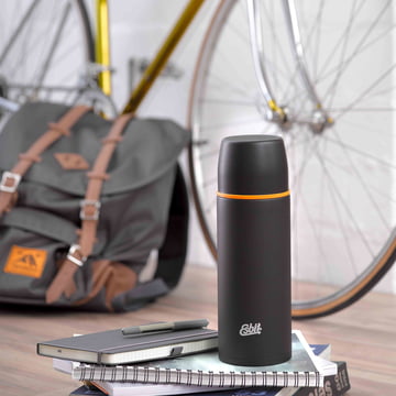 Bouteille isotherme en acier inoxydable d'Esbit