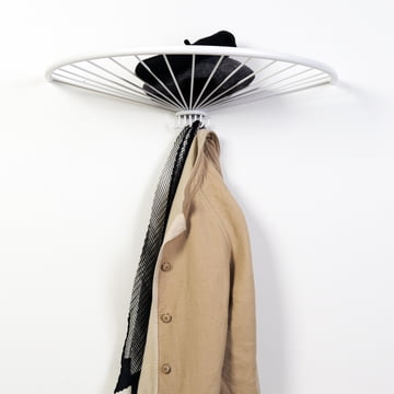 Le porte-chapeau par OK Design en blanc