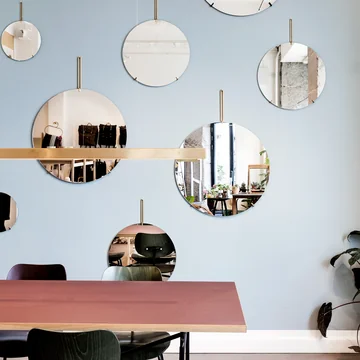 Miroir mural de Moebe en laiton