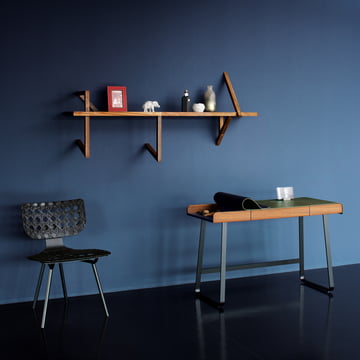 Taidgh Etagère D par ClassiCon en noyer