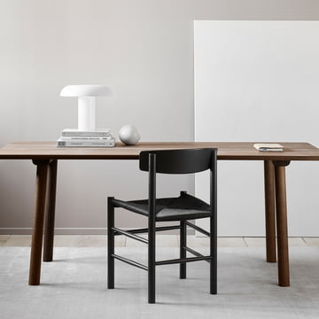 J39 Chaise Mogensen en chêne laqué noir / cordon noir par Fredericia au bureau