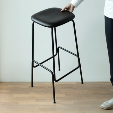 Tabouret de bar Equo de Caussa en frêne noir / noir