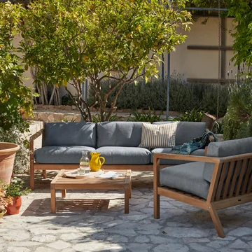 Virkelyst Série de Skagerak dans le jardin