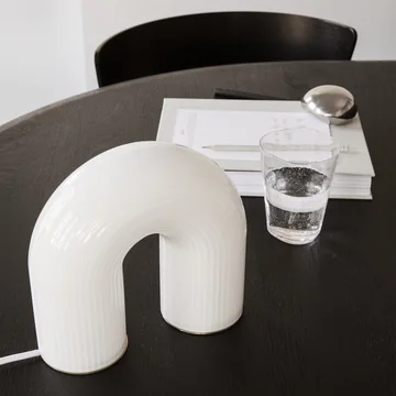 Vuelta Lampe de table de Ferm Living