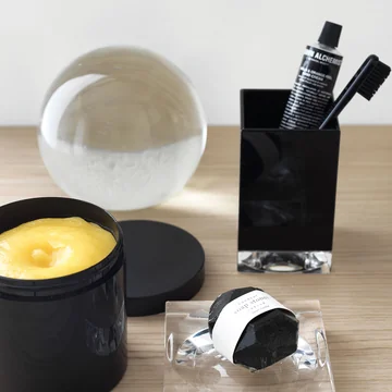 Accessoires de salle de bain élégants