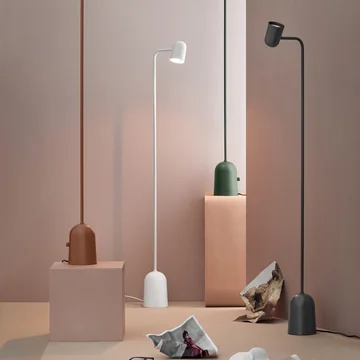 Les lampadaires Buddy de Northern mettent des accents modernes