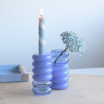 Bubble - 2 en 1 Vase & Bougeoir, H 13,5 cm, blue / milky blue de Design Letters