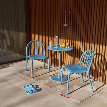 Fred's Outdoor Table Ø 60 cm + Chaise (set de 2) de Fatboy