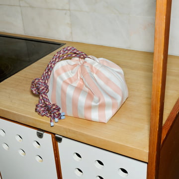 Pouch, pink polka de Juslin Maunula