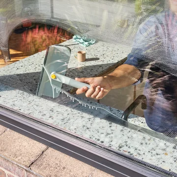 Joseph Joseph - CleanTech raclette et essuie-vitre en microfibre 2 en 1, stone