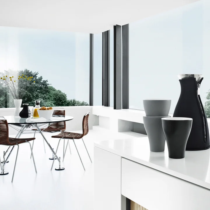 Carafe sans goutte par Eva solo