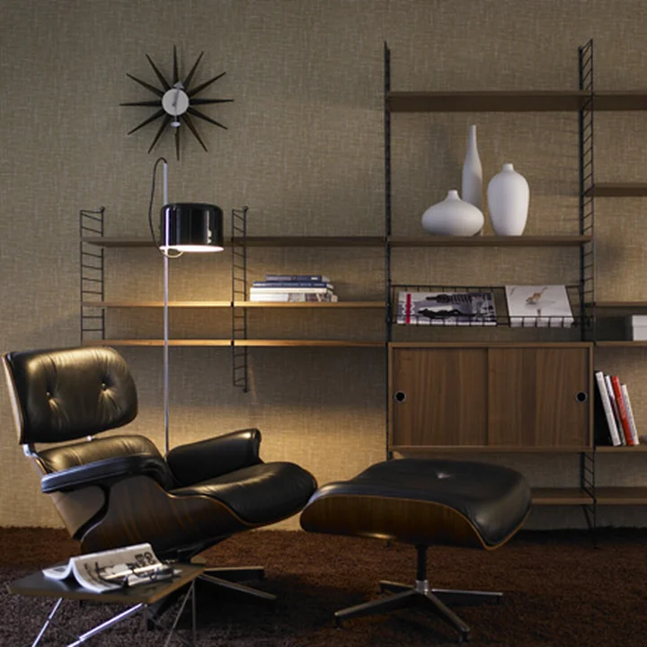 String Système d'étagères en noyer