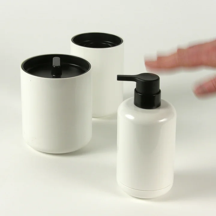 Lunar Série salle de bains de Authentics