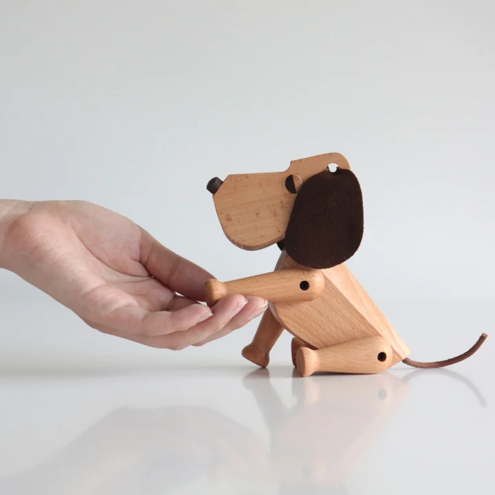 Architectmade - Chien en bois Oscar