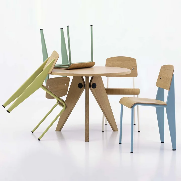 Vitra - Table de repas Guéridon, chêne naturel, 95 cm