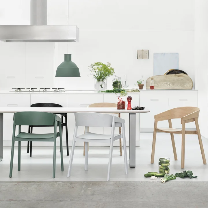 70/70 Table de salle à manger de Muuto dans la cuisine