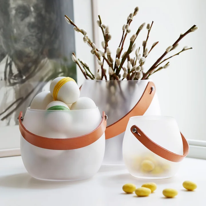 Holmegaard - Design with light Coupe en verre, avec anse en cuir, blanc