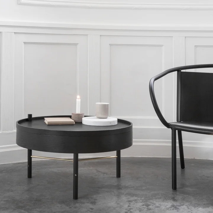 Audo - Table d'appoint Turning Table, frêne noir